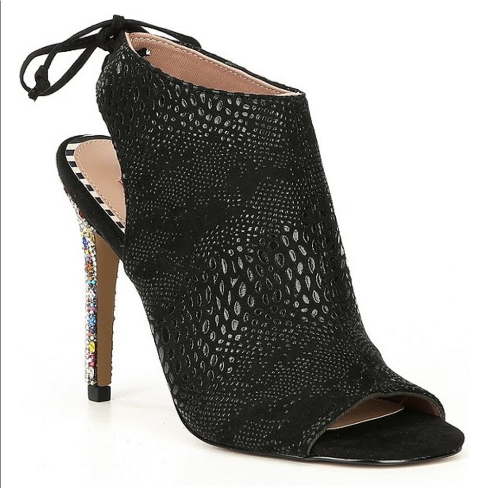 Betsey Johnson stilleto heel shooties